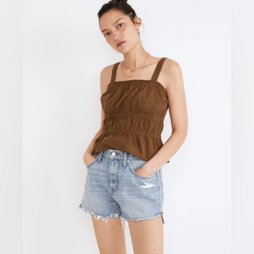 Madewell Relaxed Denim Shorts in Madera Wash: side-slit size 32